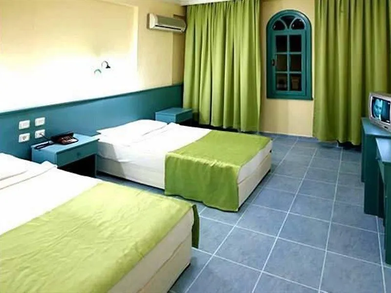 Litera Icemeler Relax Hotel İçmeler